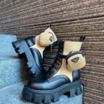 Prada Boots Zip Pocket Svart / Nude Skinn Stilige Støvler