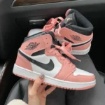 Baskets Air Jordan 1 rose-haut rose élégant