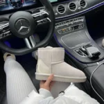 UGG Mini Grey замшеві з хутром та лакованою п’яткою