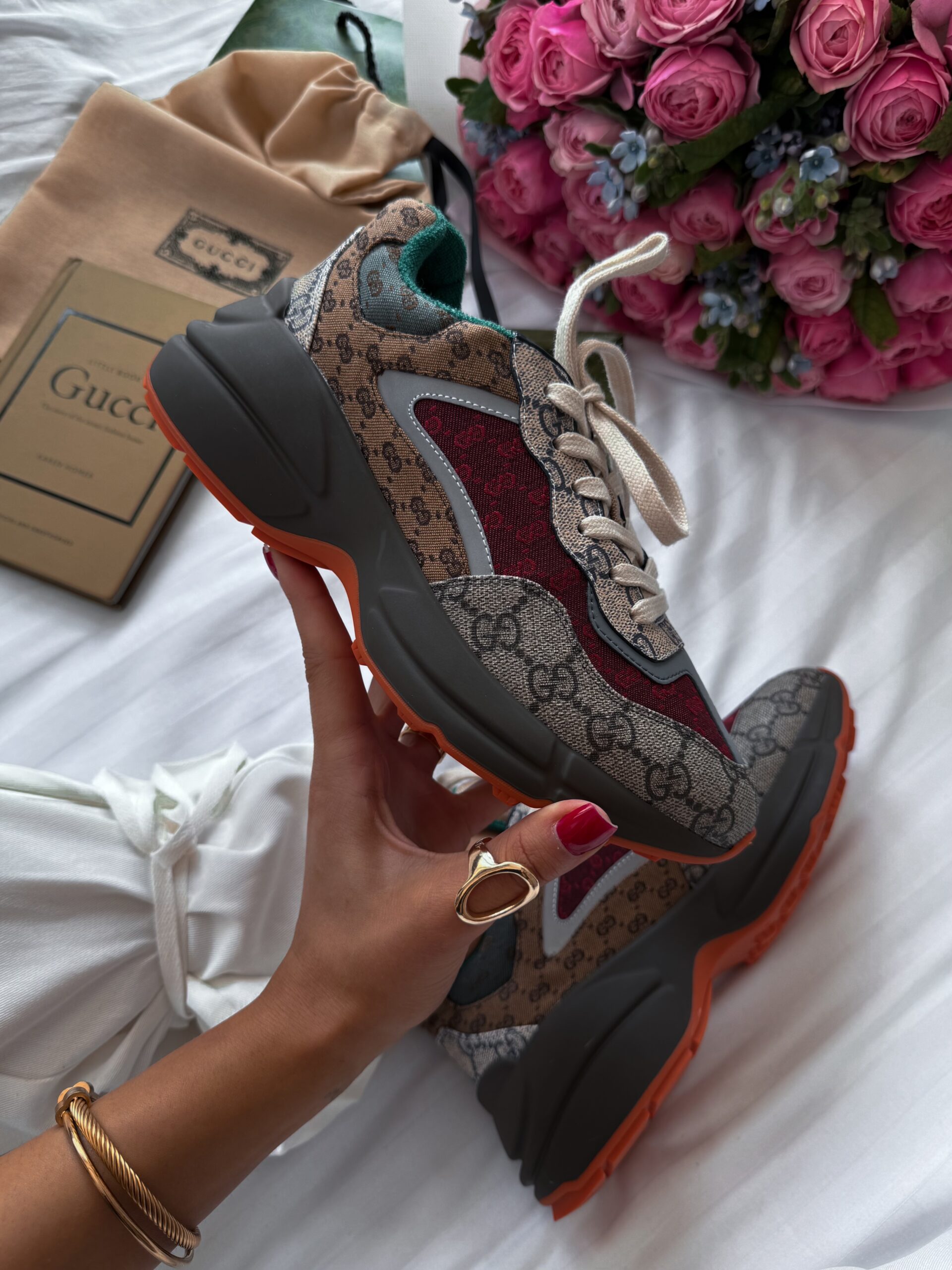 eaefc2a8-694b-4532-ba89-0aa3b5f99e36 Gucci GG Rhyton textile tossud stiilseks ja mugavaks kandmiseks - Image 1