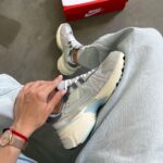 Кросівки Nike V2K Run Light Bone Iron Ore — шкіряні та текстильні кросівки