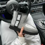 UGG Classic Mini Klar Grå gummi med saueskinn stilig og komfortabel
