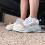 Кросівки Triple S Clear Sole White шкіряні стильні для щоденного носіння