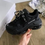 Кросівки Balenciaga Triple S Clear Sole Black еко-шкіра/текстиль — стиль