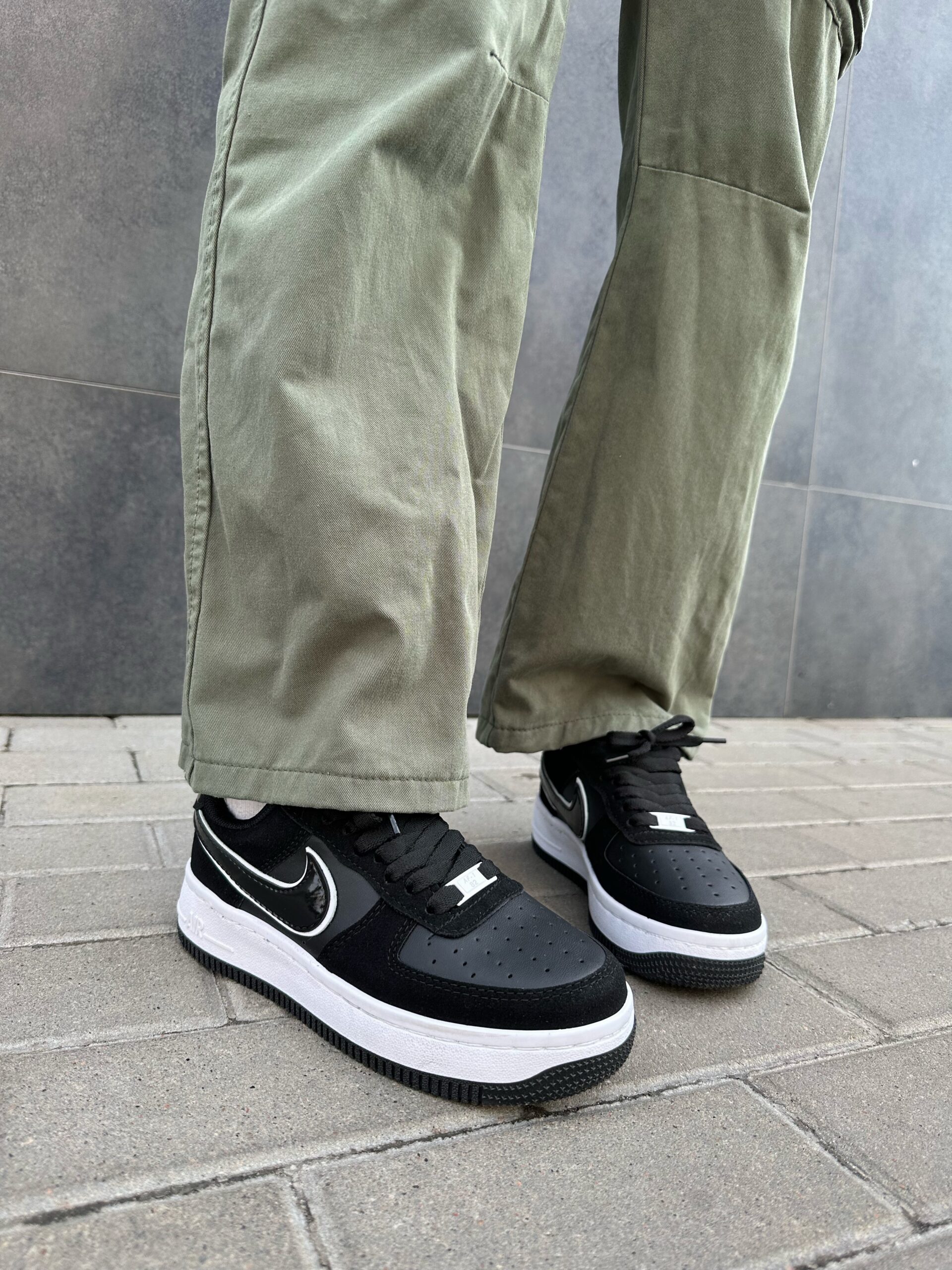 ff807184-ad76-4b34-9fc9-255f55819982 Sneakers Air Force 1 Low Essential Black - Classiche Da Uomo In Pelle - immagine 1