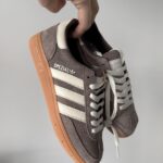 Кеди Spezial Light Brown із замші, стильні та зручні для щоденного носіння ----------