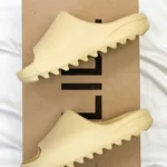 Slide Earth Bone chaussons - ardoises légères et confortables en EVA