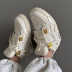 Кросівки AIR JORDAN RETRO 4 Metallic Gold шкіряні преміум ----------