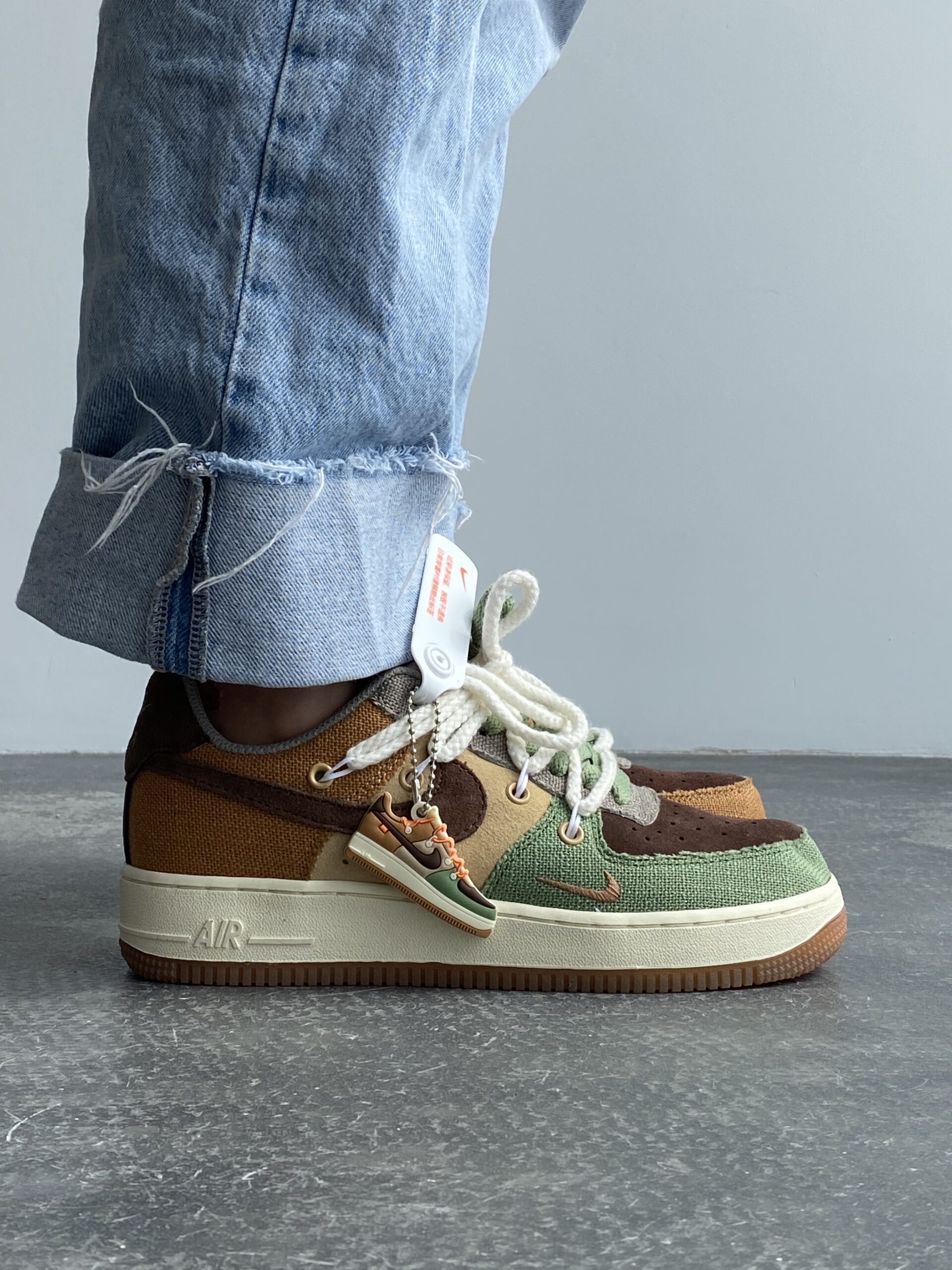 5ff9eecb-4c73-428e-8827-4ab580abec25 Nike Air Force boty pro každodenní pohodlí - Obrázek 1