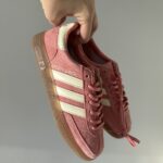 Sneaker in pelle scamosciata Sporty & Rich Pink per un look casual elegante