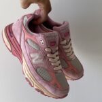 Кросівки 993 Pink замшево-текстильні — стиль та комфорт для щоденного носіння