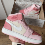 Кеди Nike Air Jordan 1 Retro Pink Mid — жіночі шкіряні середні кеди