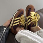 ADIDAS SL 72 Brown / Yellow Wildleder Sneakers für den urbanen Stil