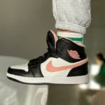 Air Jordan 1 z pravé kůže a Textilu pro každodenní styl
