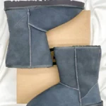 UGG Classic Short Gray — замшеві жіночі уггі зі штучним хутром