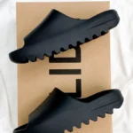 Капці Slide Black — легкі чоловічі шльопанці з EVA