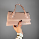 Sac Jacquemus en cuir écologique-style et élégance pour un usage quotidien