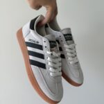 Sneakers in camoscio grigio Spezial Handball eleganti e confortevoli